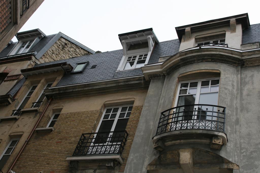 Les Berceaux De La Cathedrale Apartment Reims Luaran gambar